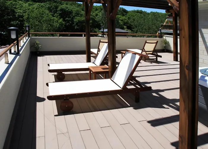 Long מלון דירות 4*