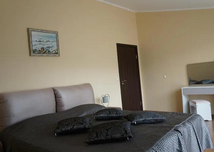 מלון דירות Long 4*