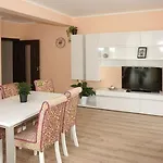 Aparthotel Long 4*