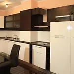 Long Apart Otel 4*