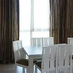 Long Apart Otel 4*