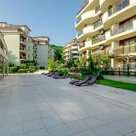 Hotel apartamentowy Long