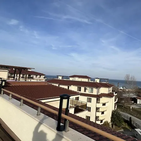 Aparthotel Long
