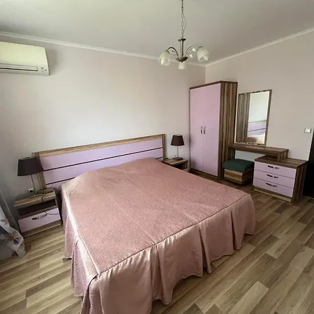 Aparthotel Long