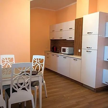 Apart Otel Long