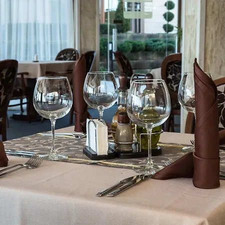 Long Ξενοδοχείο με διαμερίσματα Shkorpilovtsi