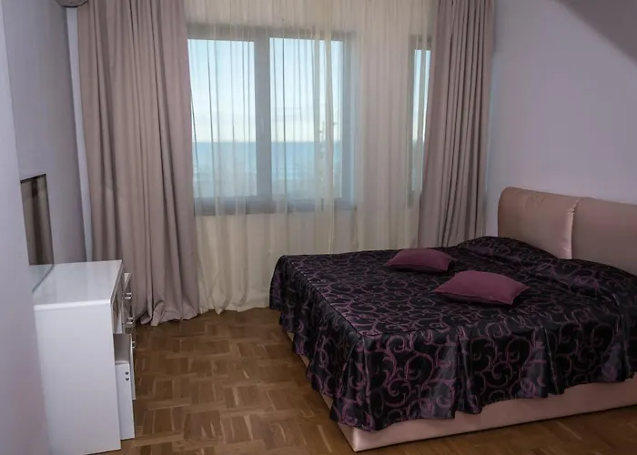 Hotel apartamentowy Long Shkorpilovtsi