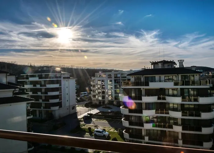 Long Hotel apartamentowy Shkorpilovtsi