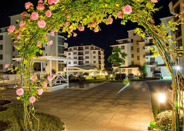 Long Hotel apartamentowy 4*