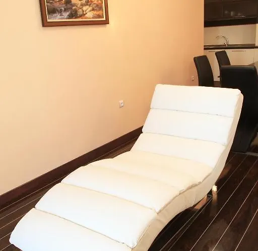 Hotel apartamentowy Long Shkorpilovtsi