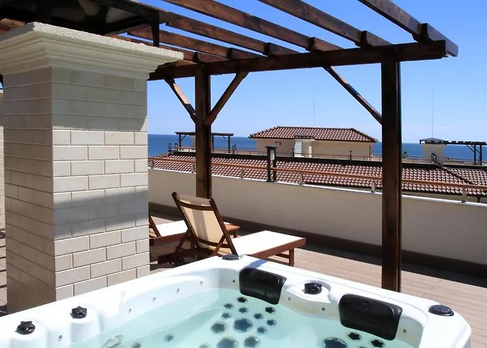 Hotel apartamentowy Long 4*