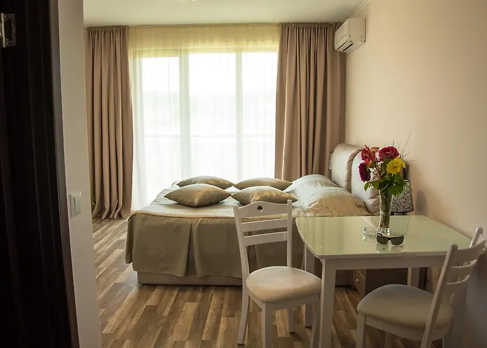 Hotel apartamentowy Long Shkorpilovtsi