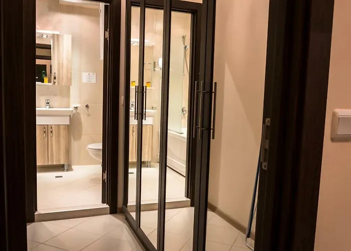 Long Hotel apartamentowy Shkorpilovtsi